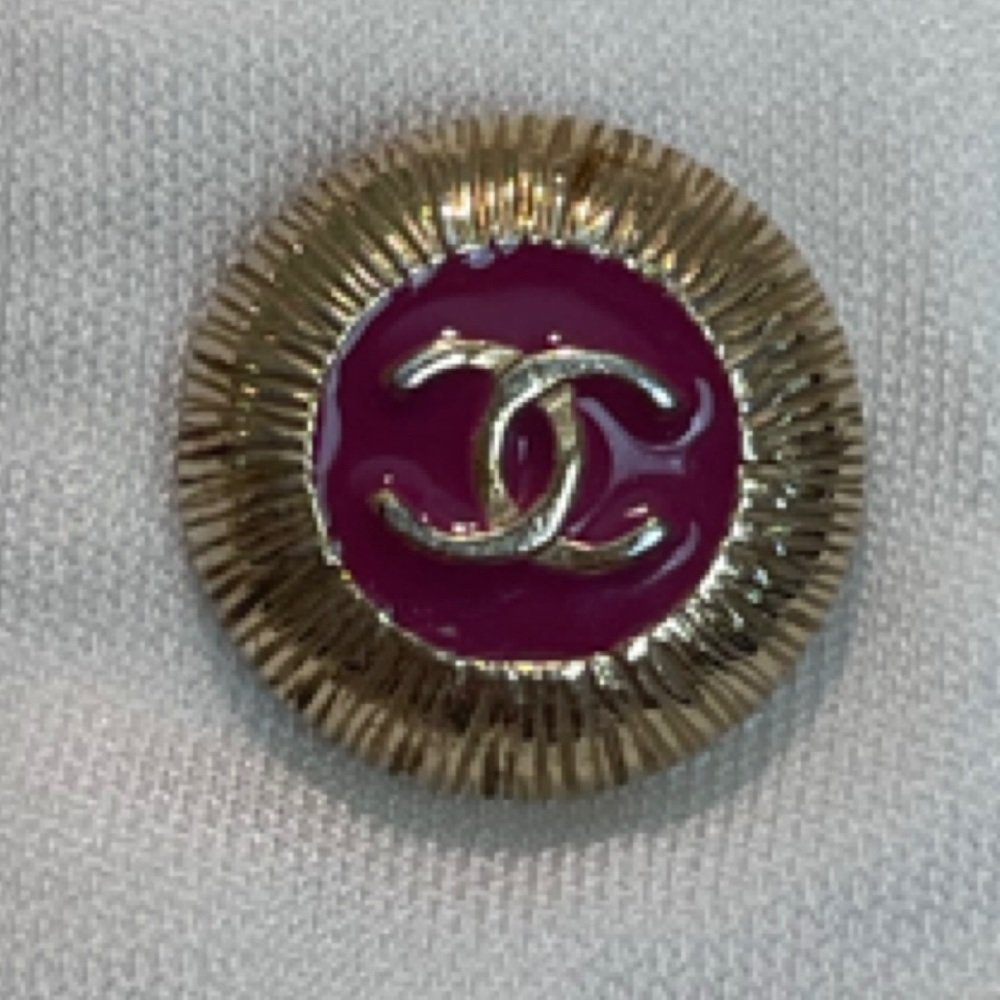 Chanel Cc Logo Button White Jersey Blouse Top Shi… - image 5